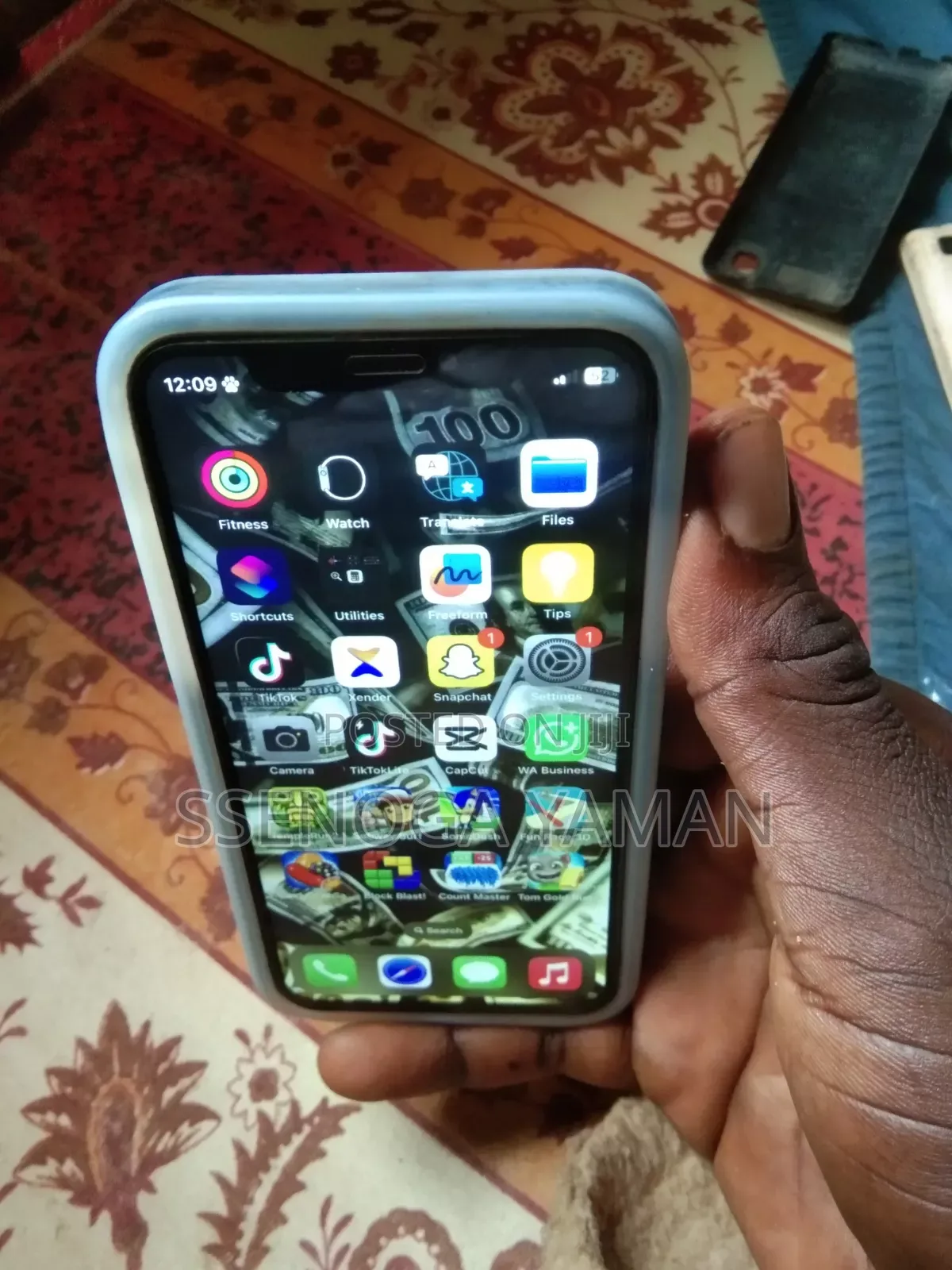 Apple iPhone X 64 GB Black