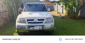 Mitsubishi Pajero 3.5 V6 GDI Elegance Automatic 2005 White