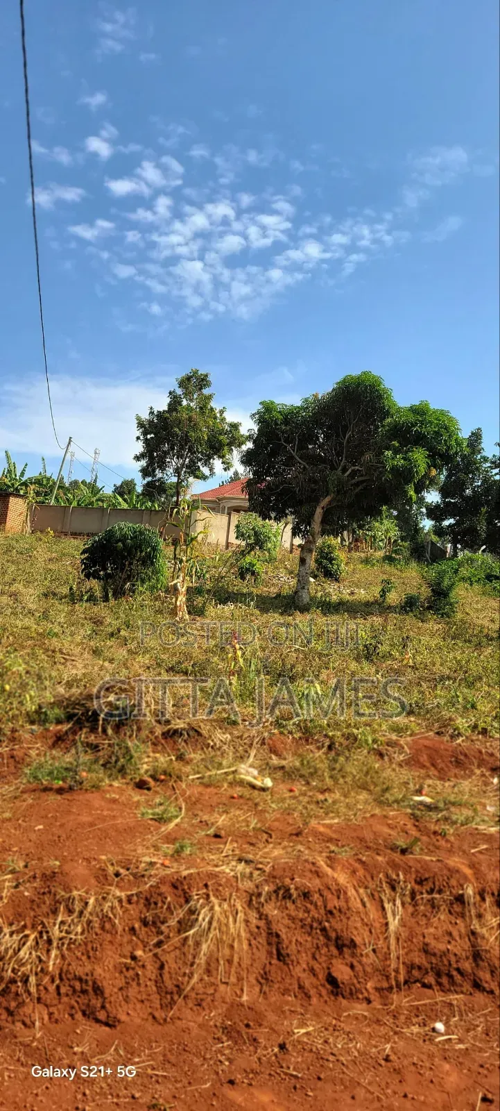 Prime Land for Sale in Kisoga Town 50ft From the Tarmac Road 100by100