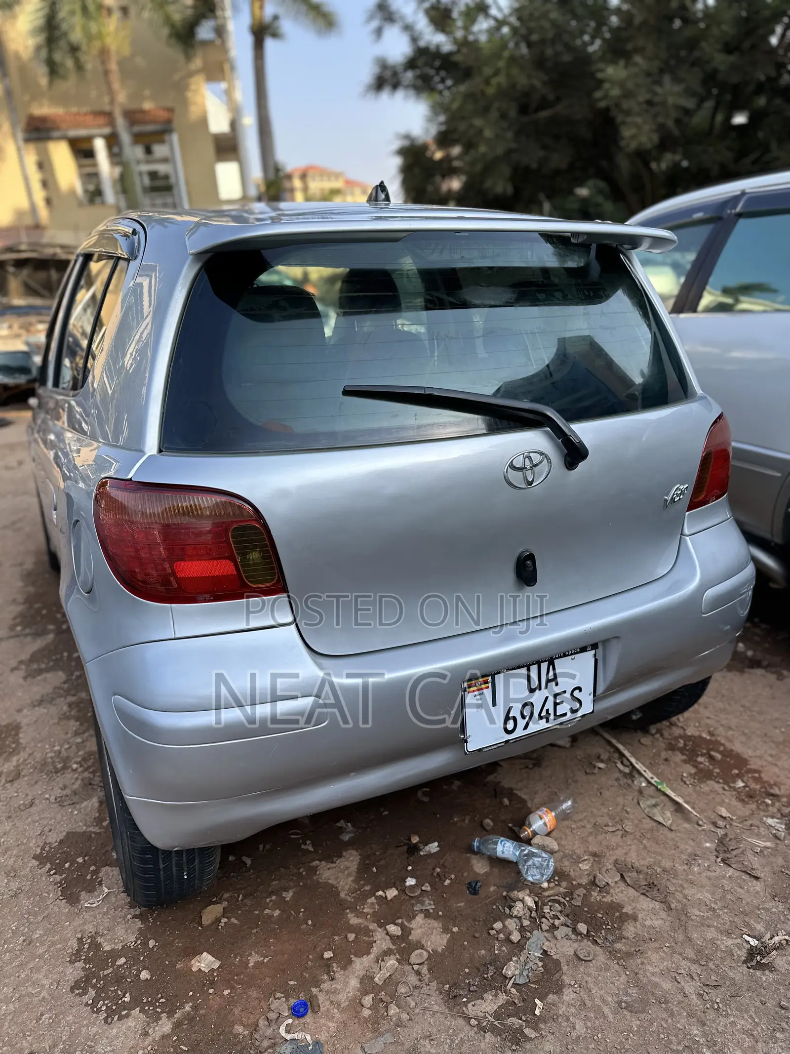 Toyota Vitz 1999 Silver