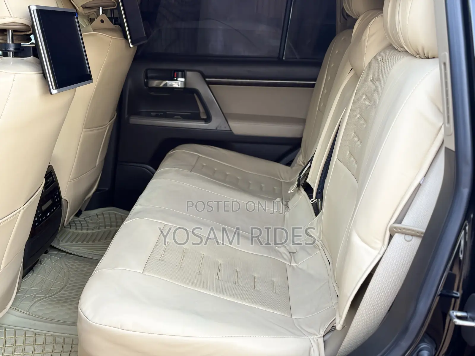 Toyota Land Cruiser 4.6 V8 ZX 2010 Black
