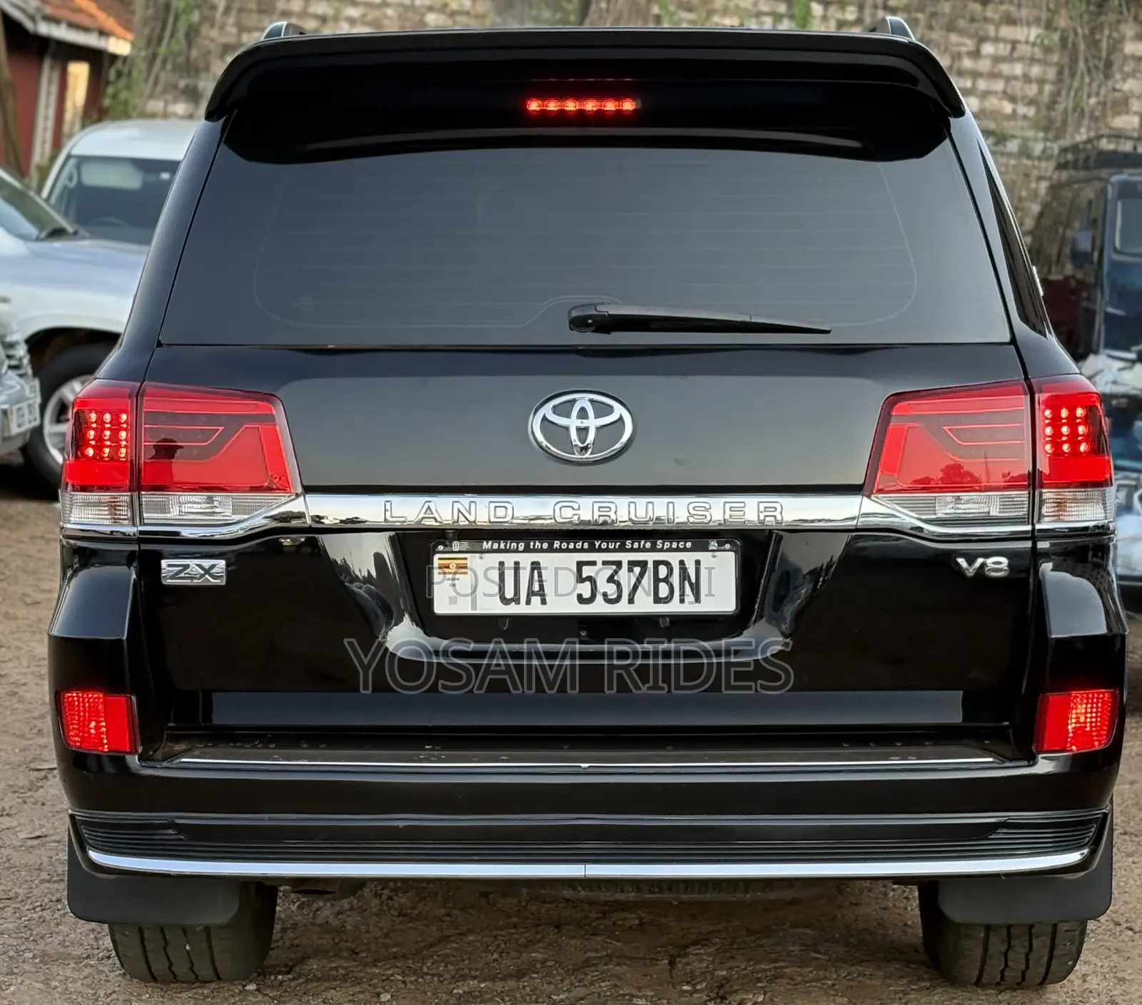 Toyota Land Cruiser 4.6 V8 ZX 2010 Black