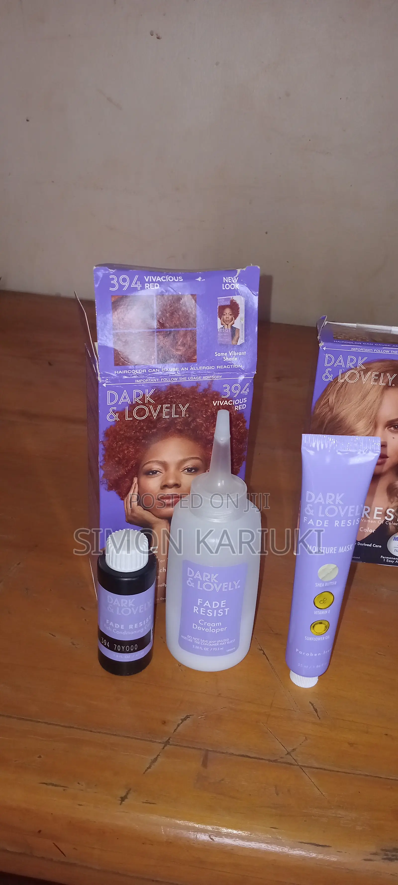 Dark Lovely Fade Resist Hair Colours