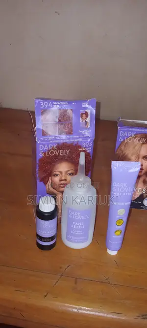 Dark Lovely Fade Resist Hair Colours