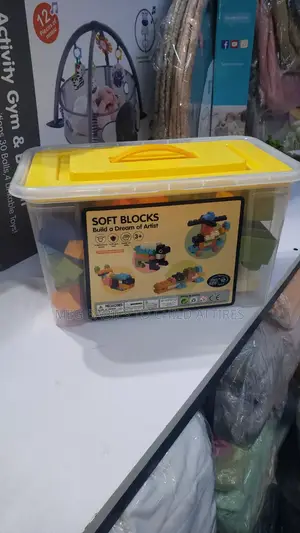 Kids Play Blocks