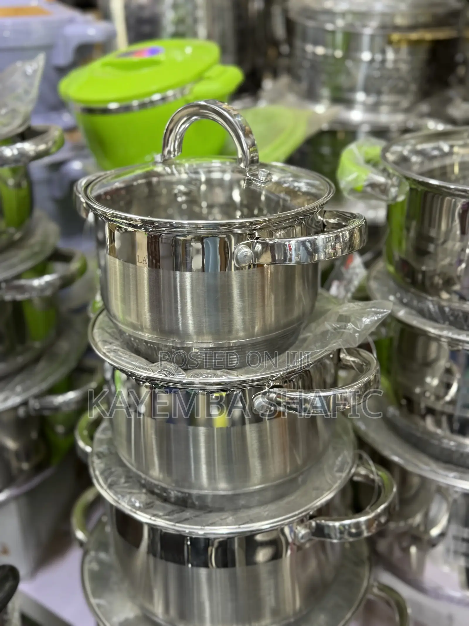 Premium Kaisa Villa 8-Piece Stainless Steel Cookware Set