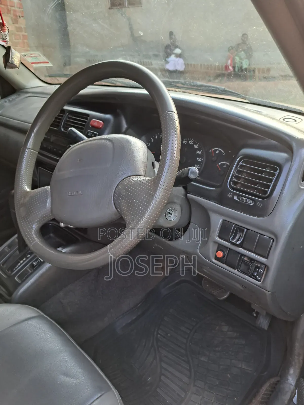 Suzuki Escudo 1995 Gray