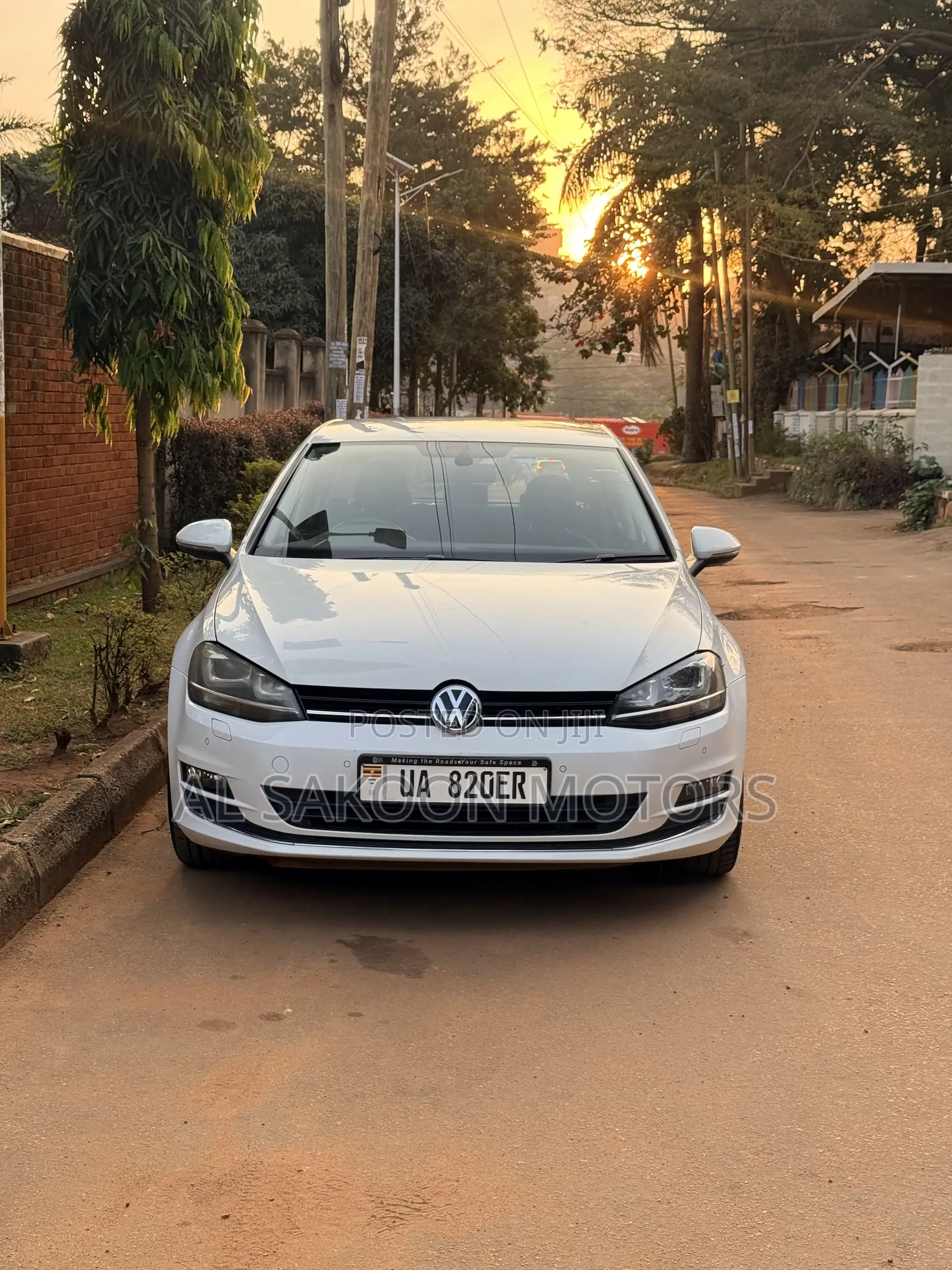 Volkswagen Golf TSI S 4-Door FWD 2016 White