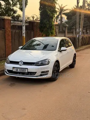 Volkswagen Golf TSI S 4-Door FWD 2016 White