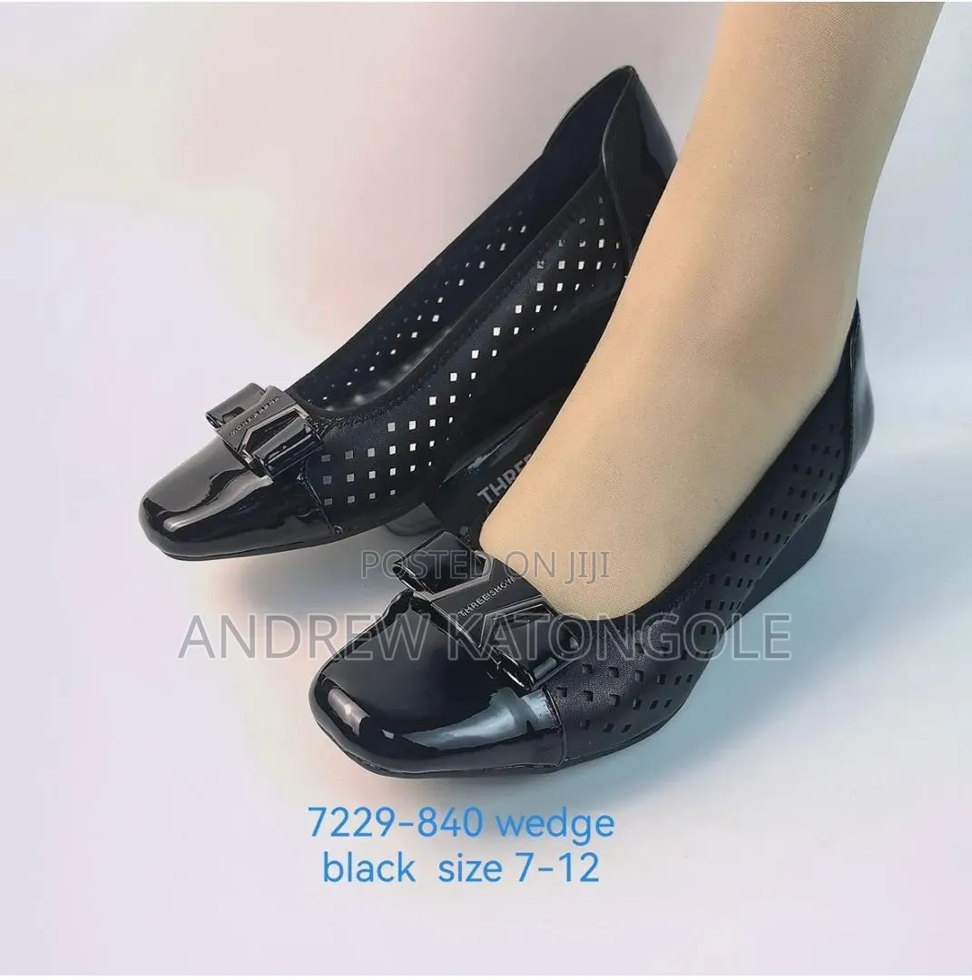 Ladies Shoes