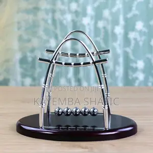 Sail-Shaped Newton's Cradle Pendulum Balance Balls Desk Decor