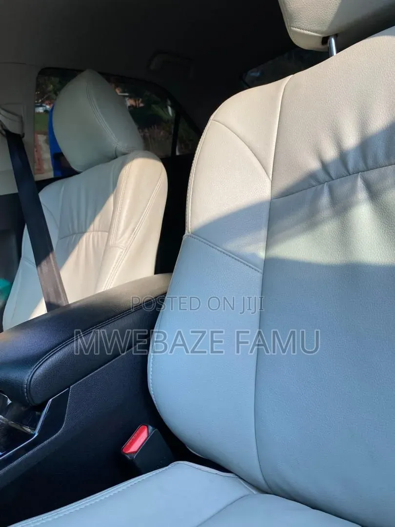 Toyota Mark X 2014 White