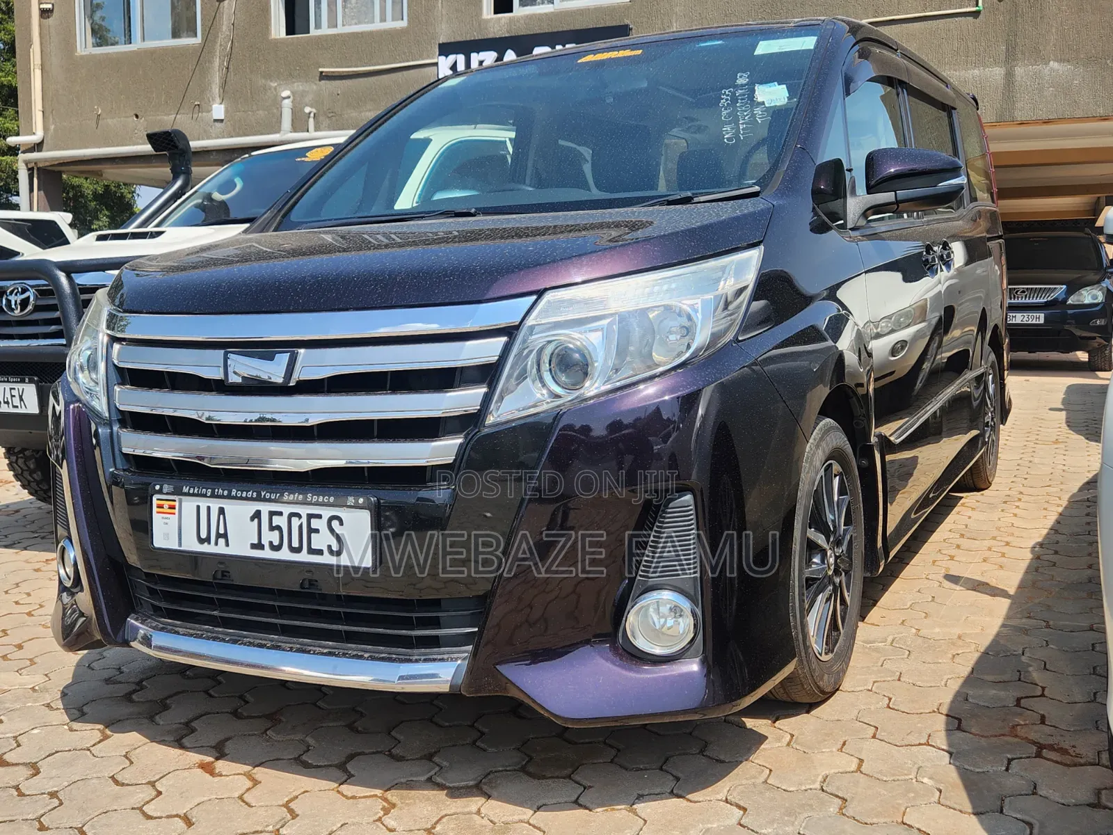 Toyota Noah 2015 Black