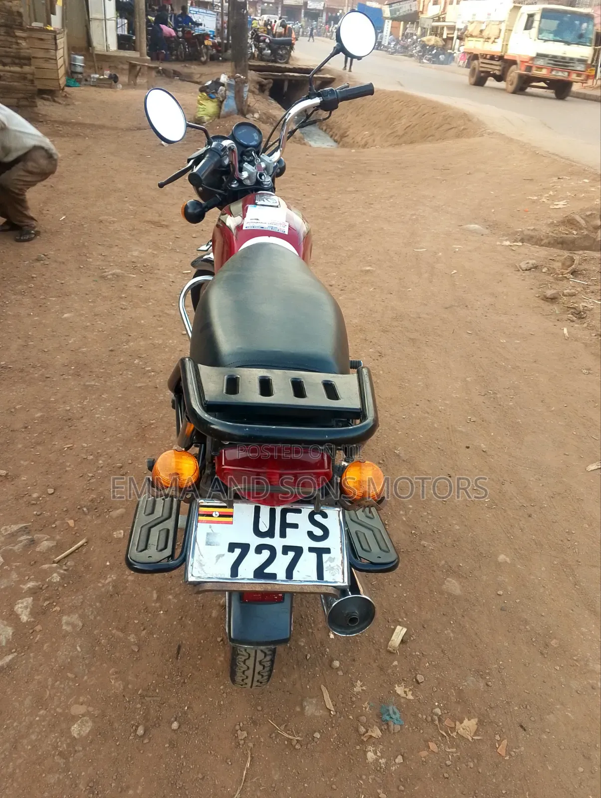 Bajaj Boxer 100 2023 Red
