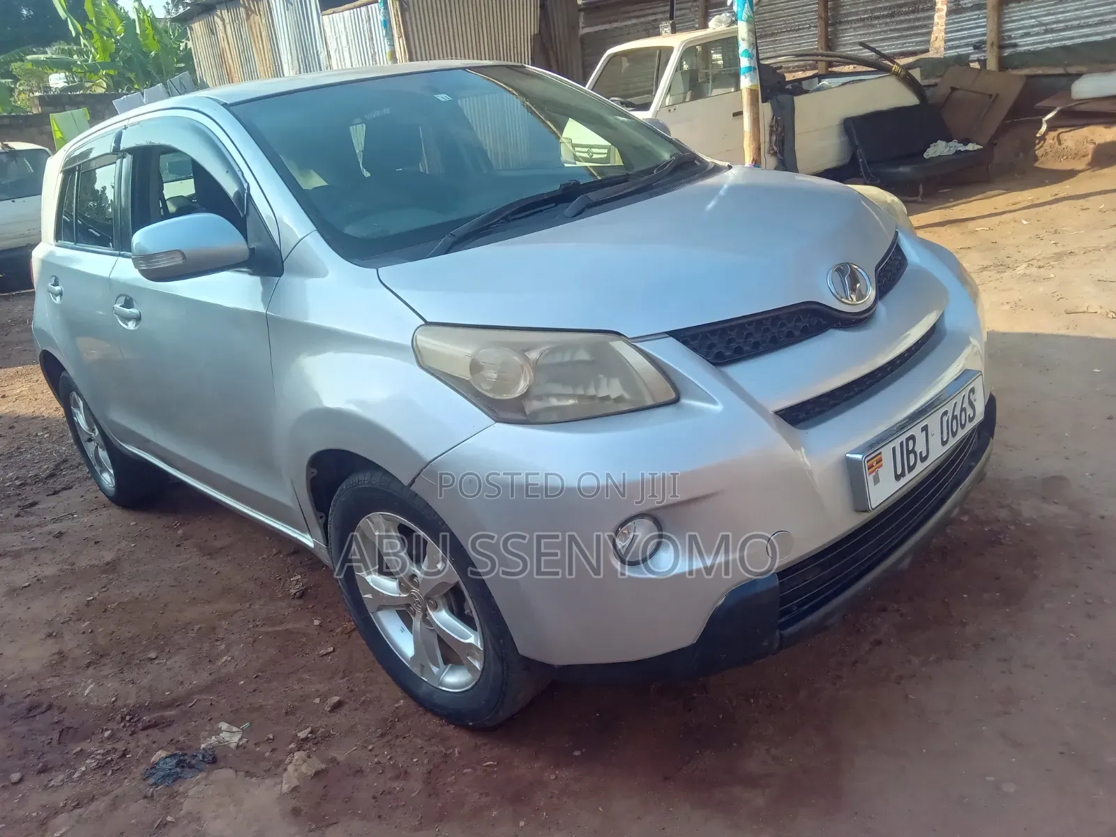 Toyota IST 2008 Silver