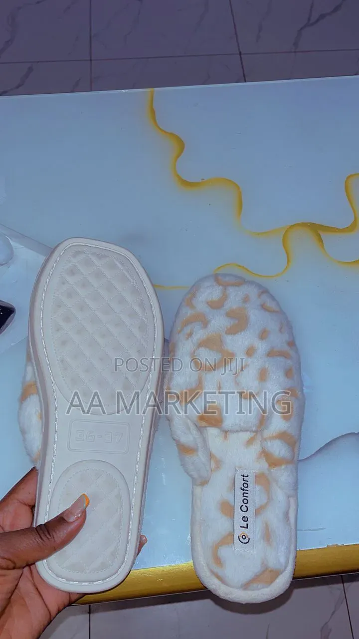 Fluffy Indoor Slippers