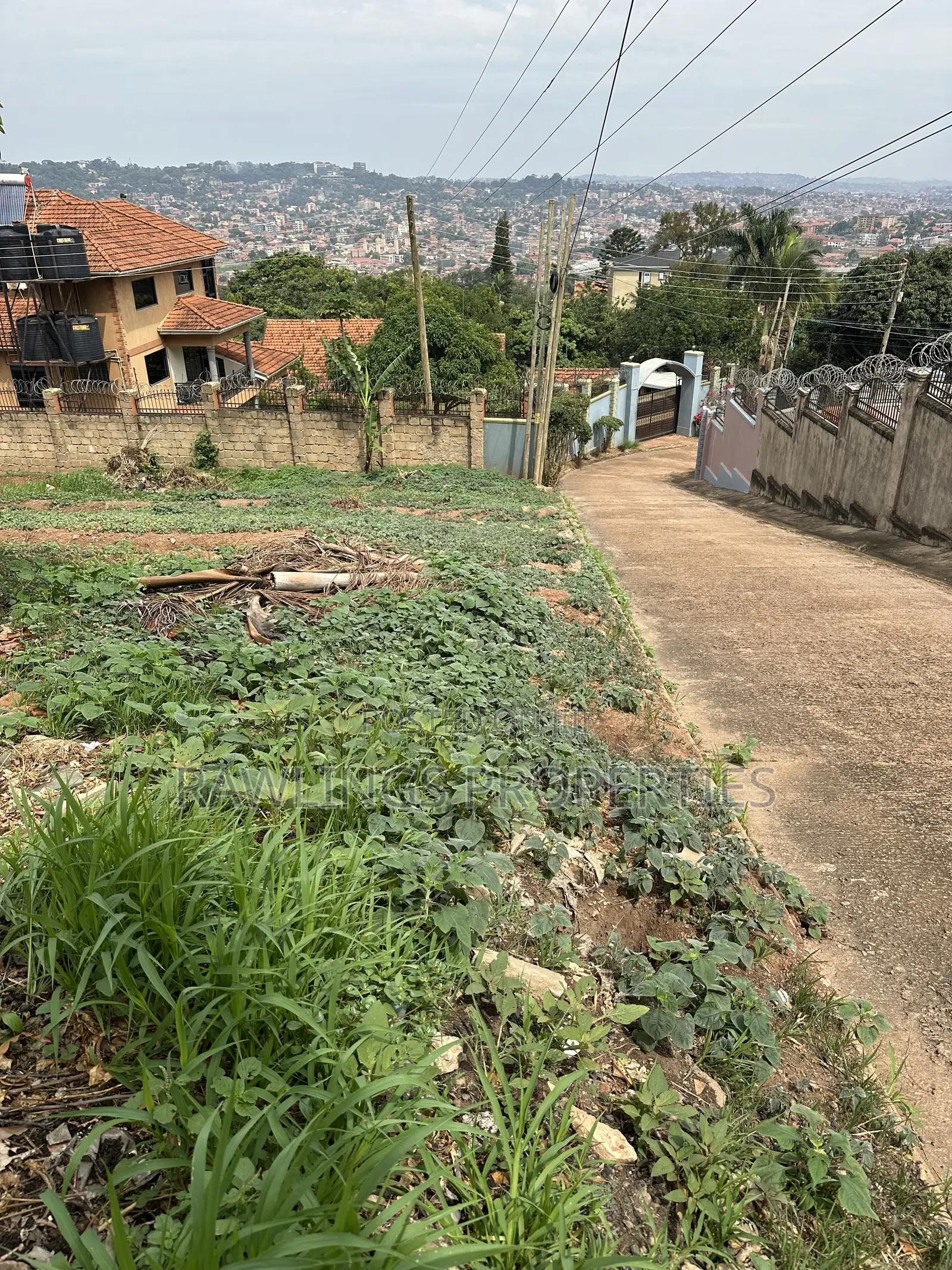 23 Decimal Plot for Sale in Muyenga at 900 Million