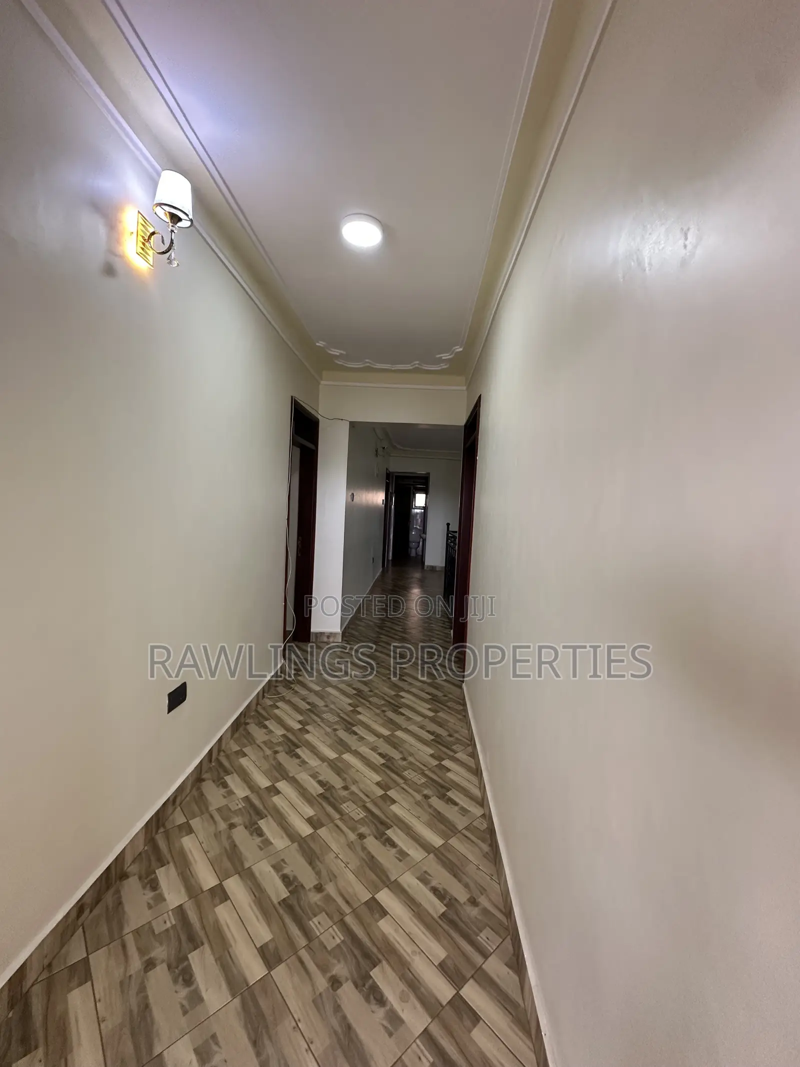 5bdrm Mansion in Diplomat, Makindye for rent