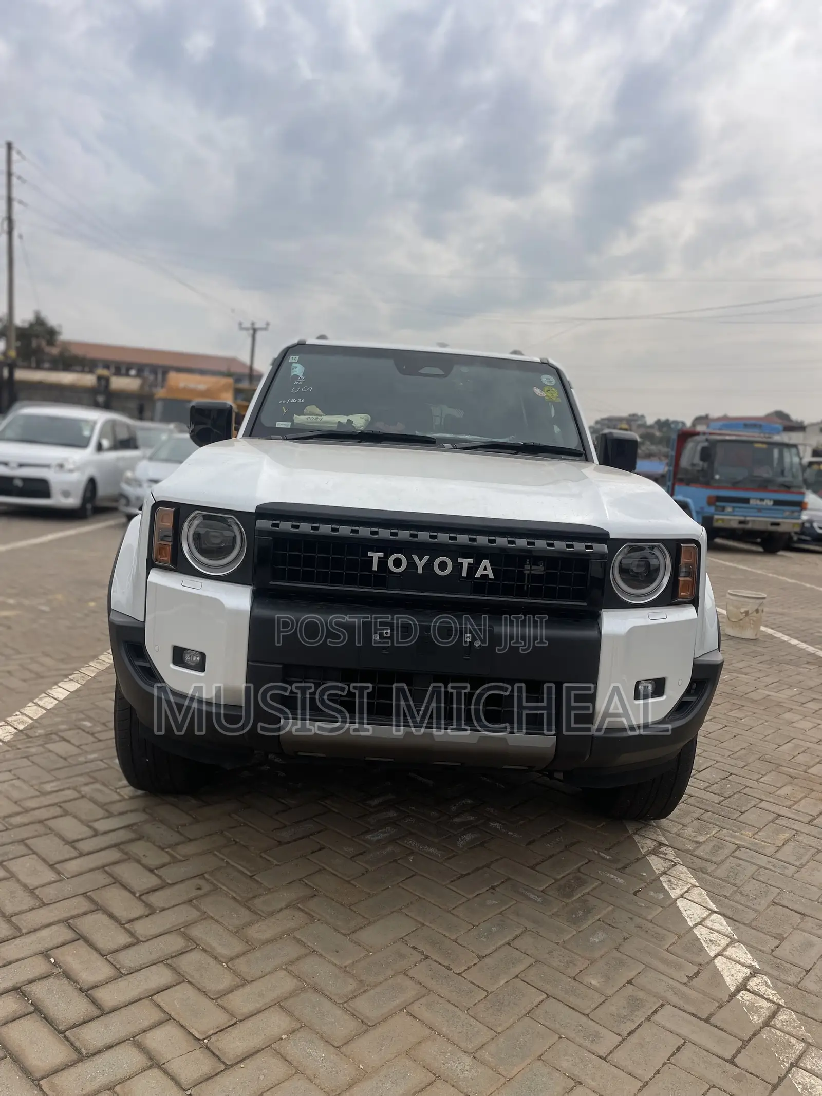 Toyota Land Cruiser Prado 2.8 2024 White