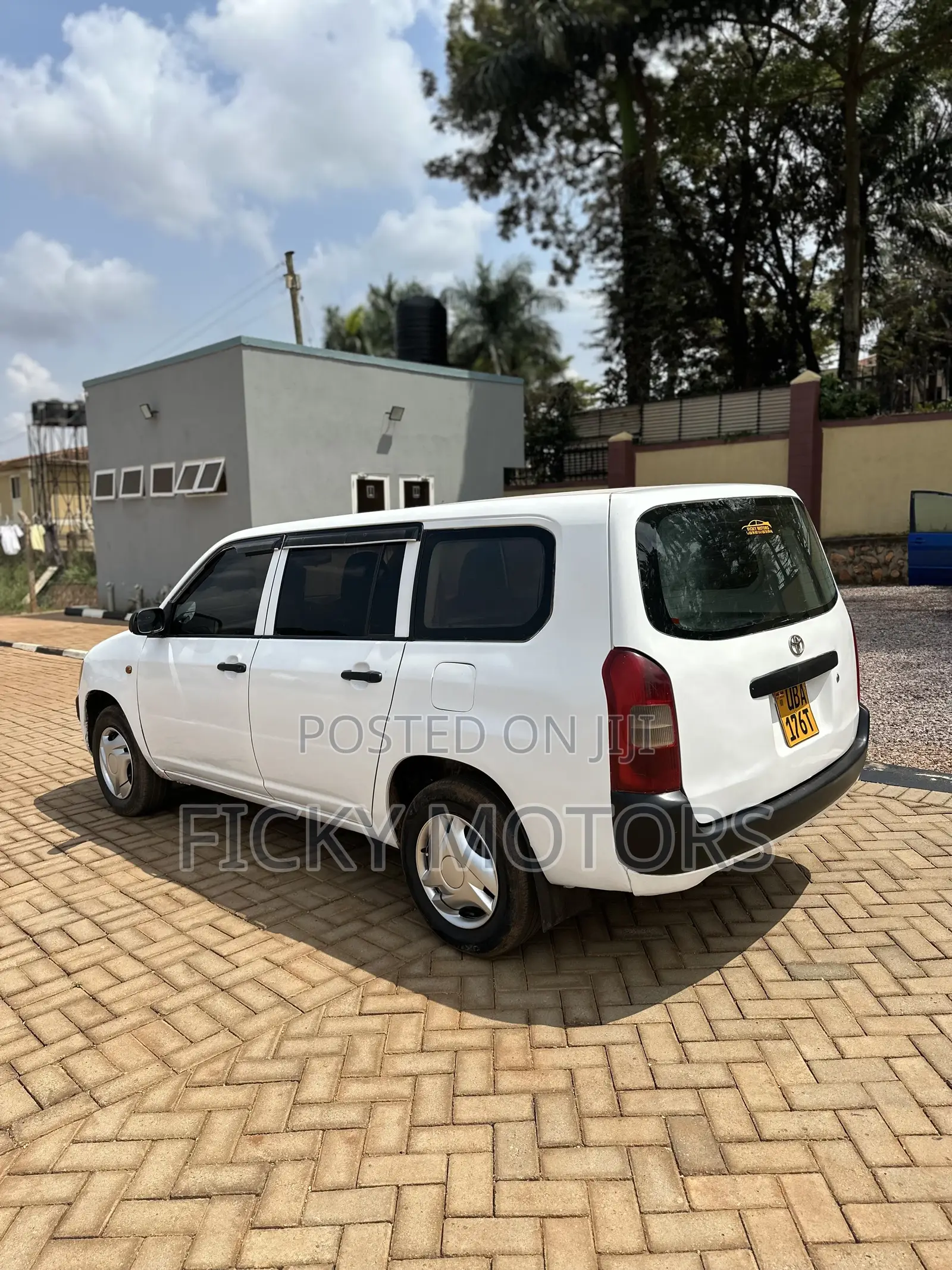 Toyota Probox 2006 White