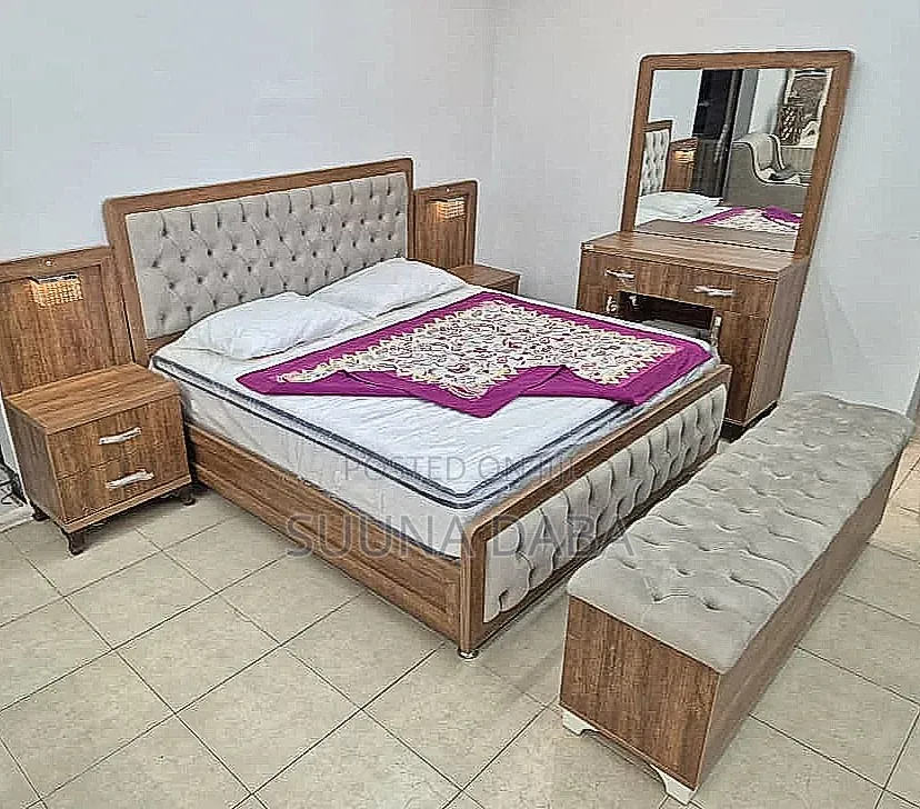 Laura Bed 5×6 Full Set