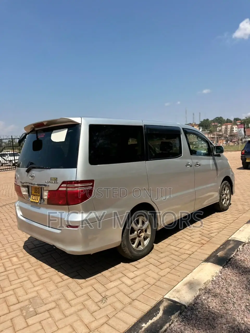 Toyota Alphard 2003 Silver
