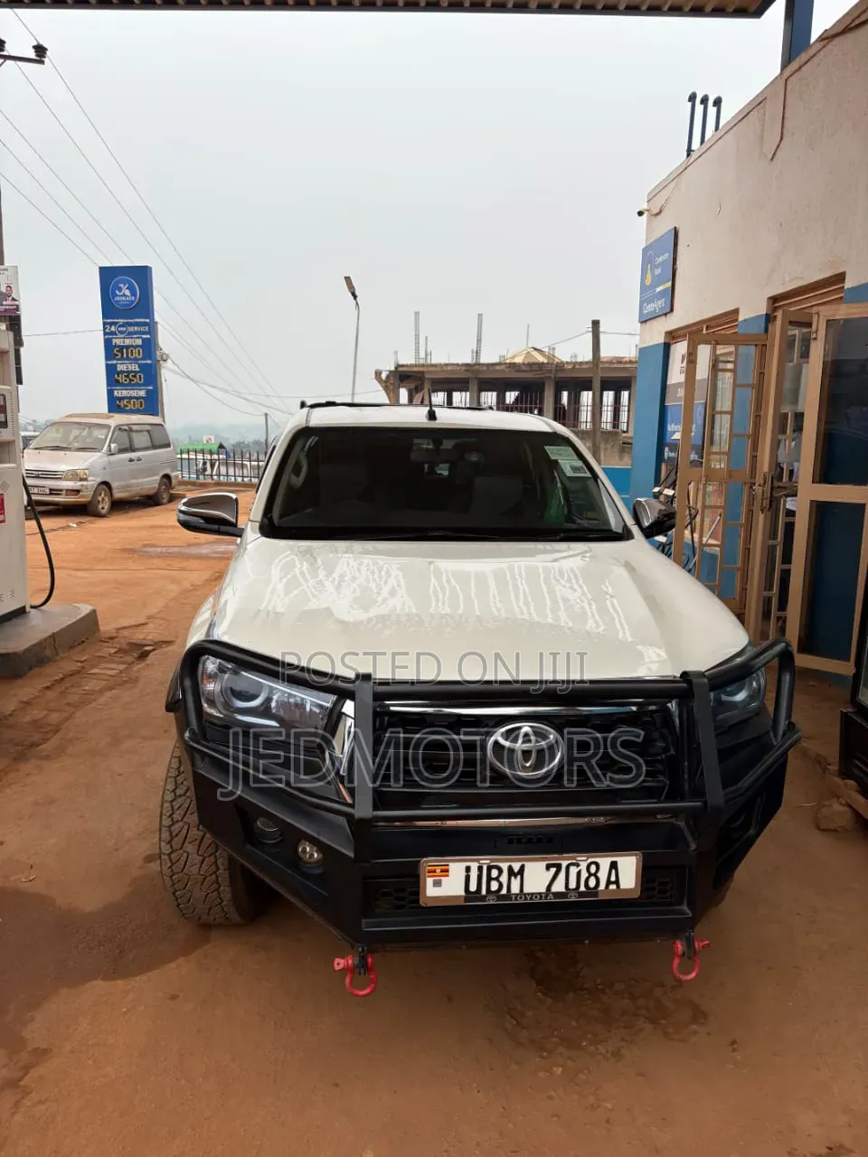 Toyota Hilux 2016 White