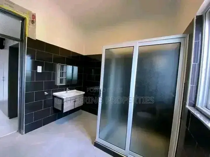 2bdrm Apartment in Mengo, Central Division for rent