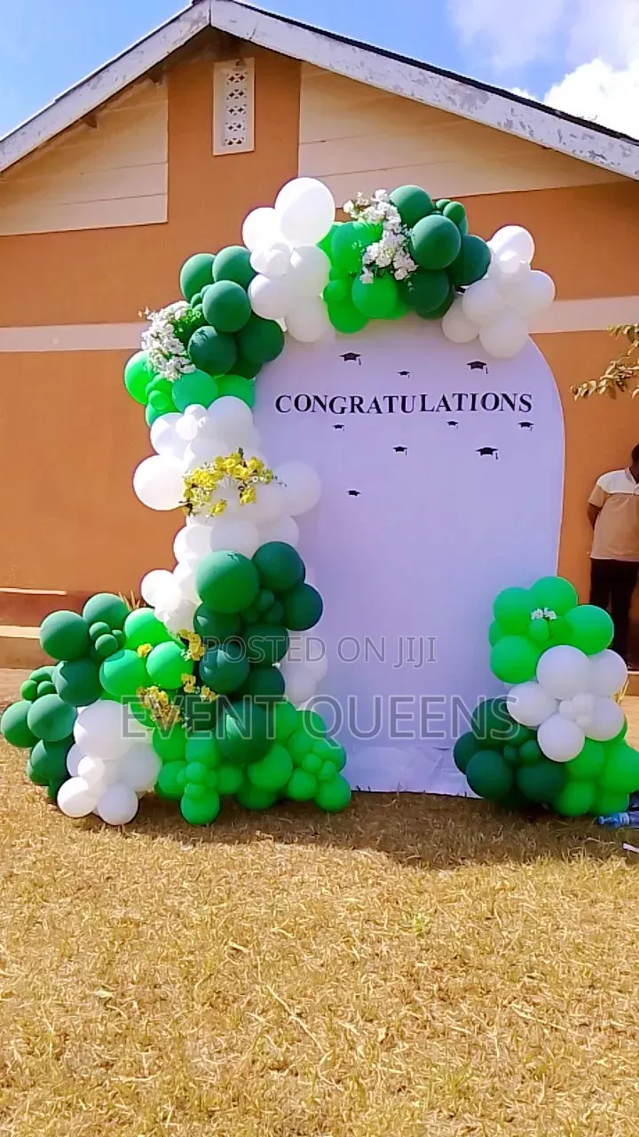 Baby Shower Decorations at Negotiable Price