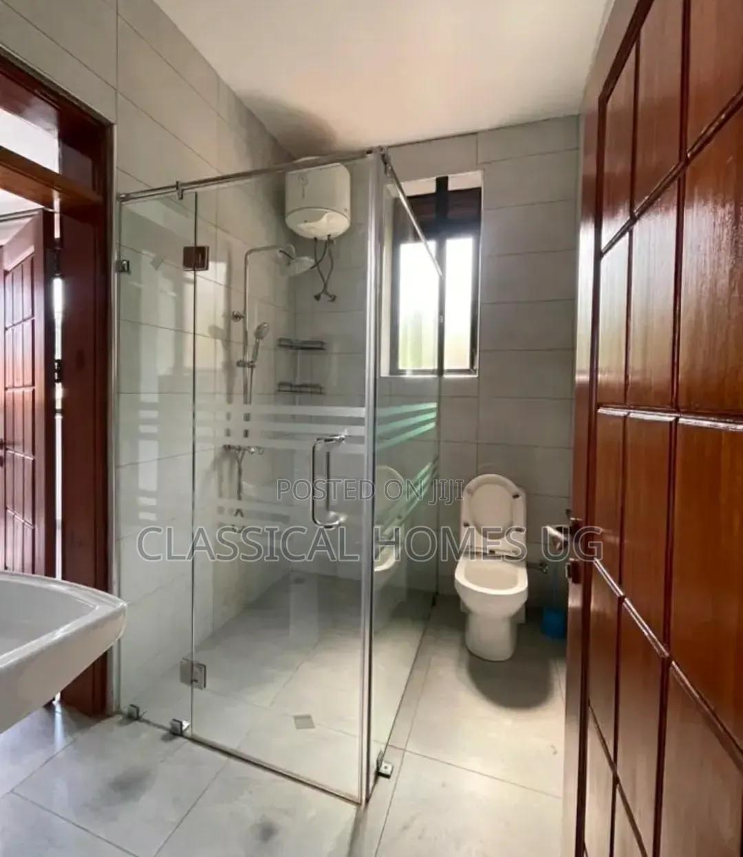 2bdrm Apartment in Kisaasi Bahai Road, Central Division for rent