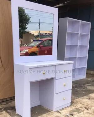 Dressing Mirror in White Color