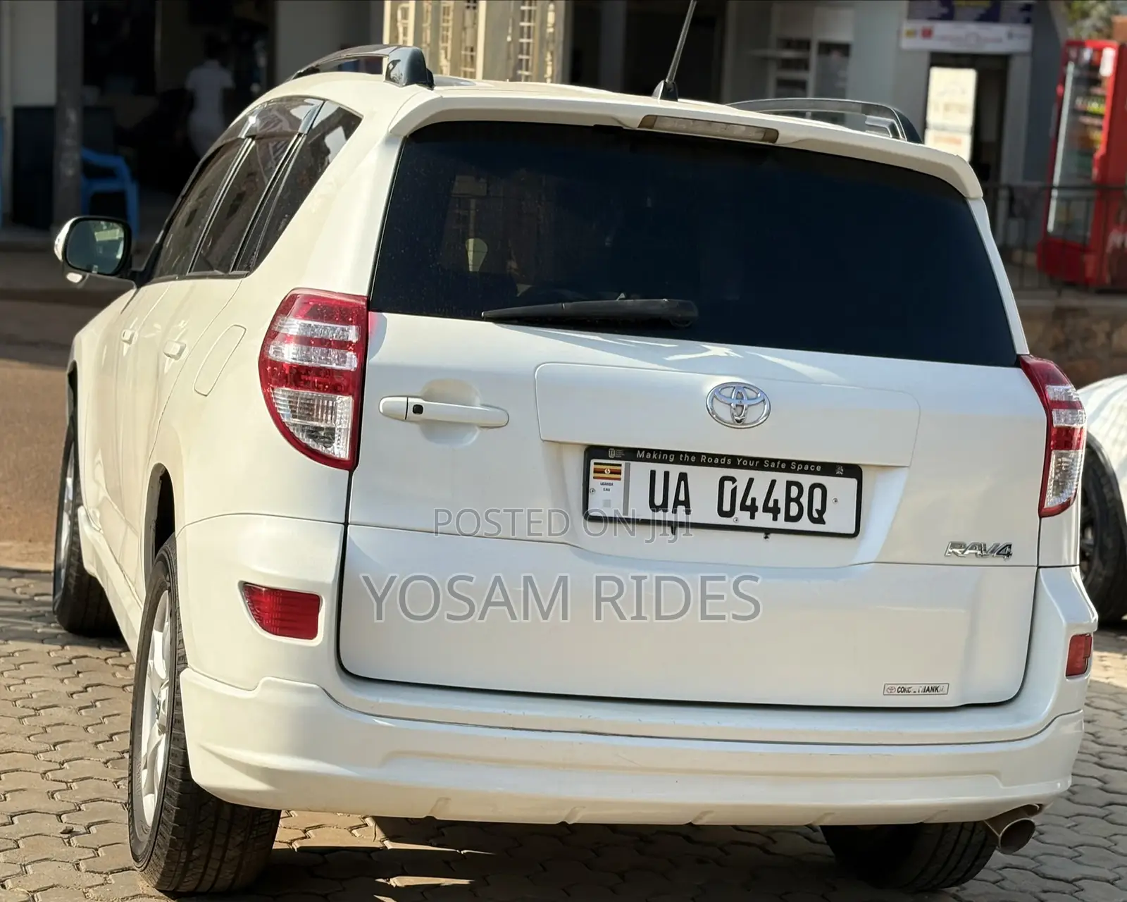 Toyota RAV4 2012 White