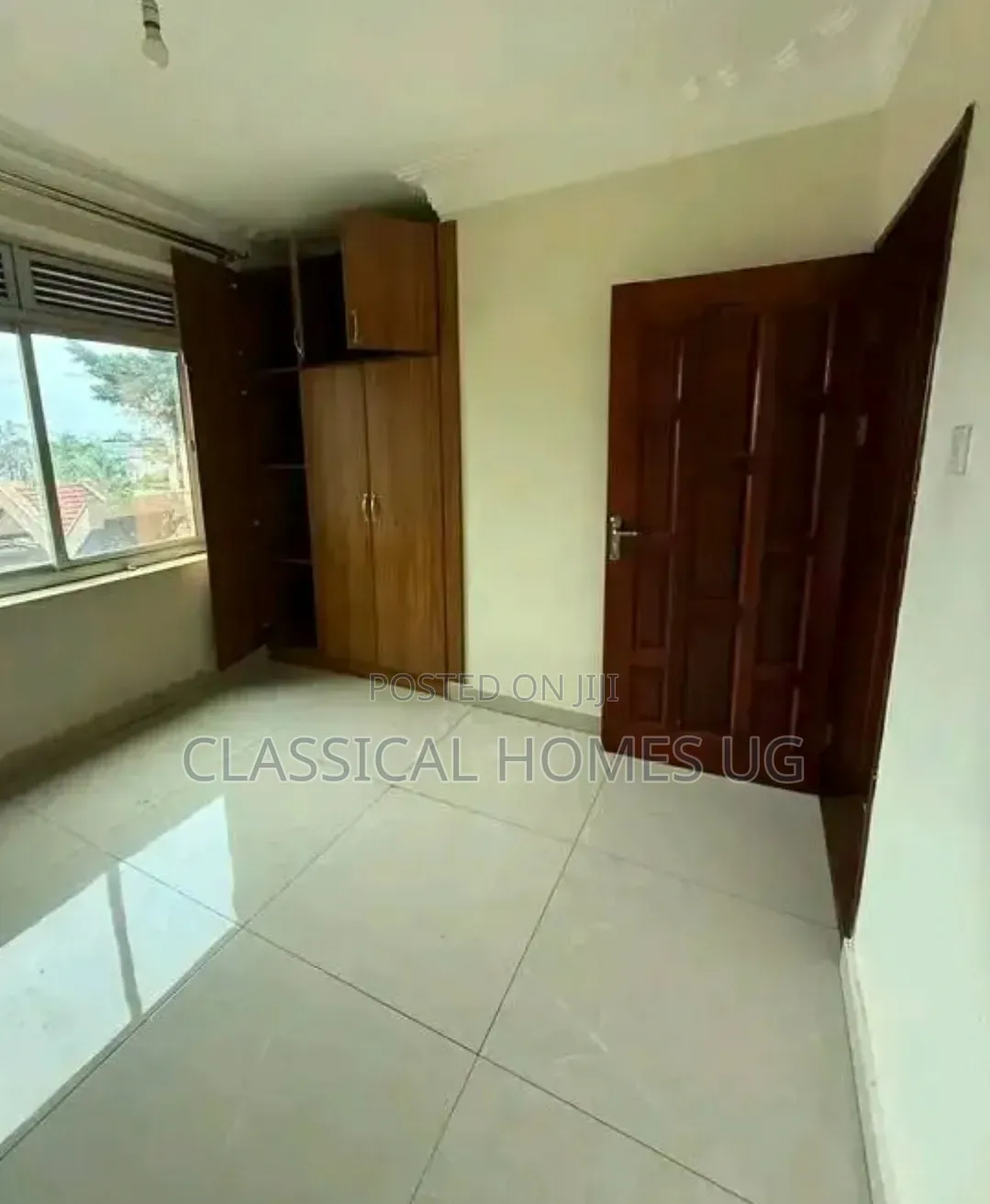 3bdrm Apartment in Komamboga, Central Division for rent