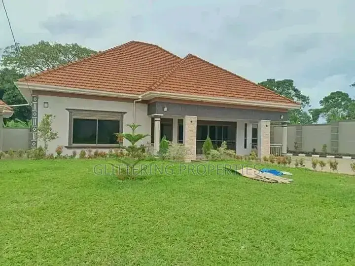 4bdrm Bungalow in Makindye, Central Division for rent