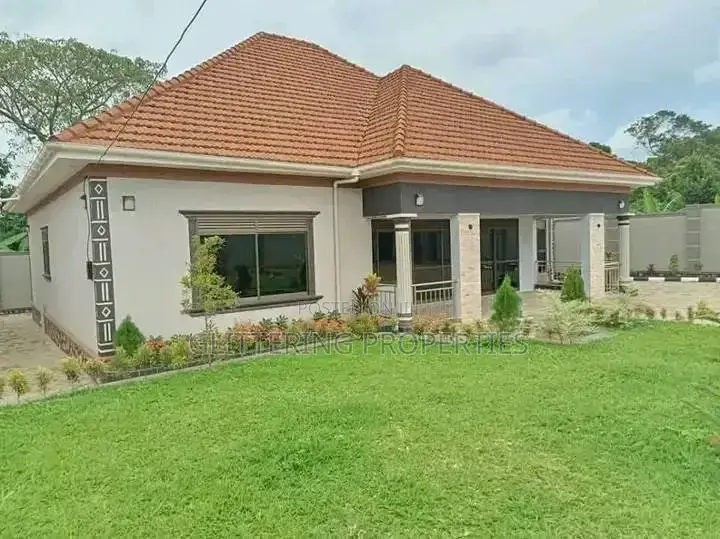 4bdrm Bungalow in Makindye, Central Division for rent