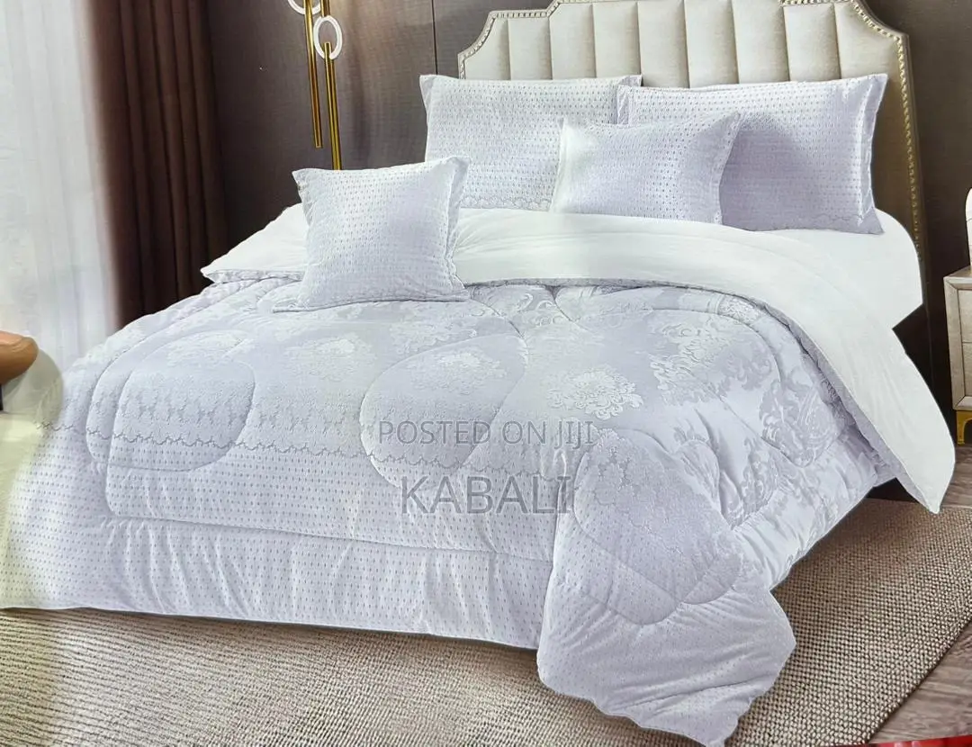 Bedcarver of Six PCS