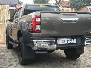 Toyota Hilux 2019 Green
