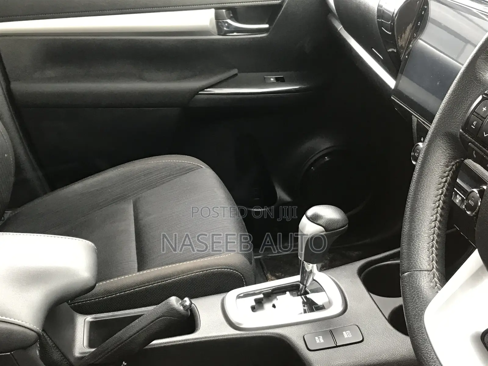 Toyota Hilux 2019 Green