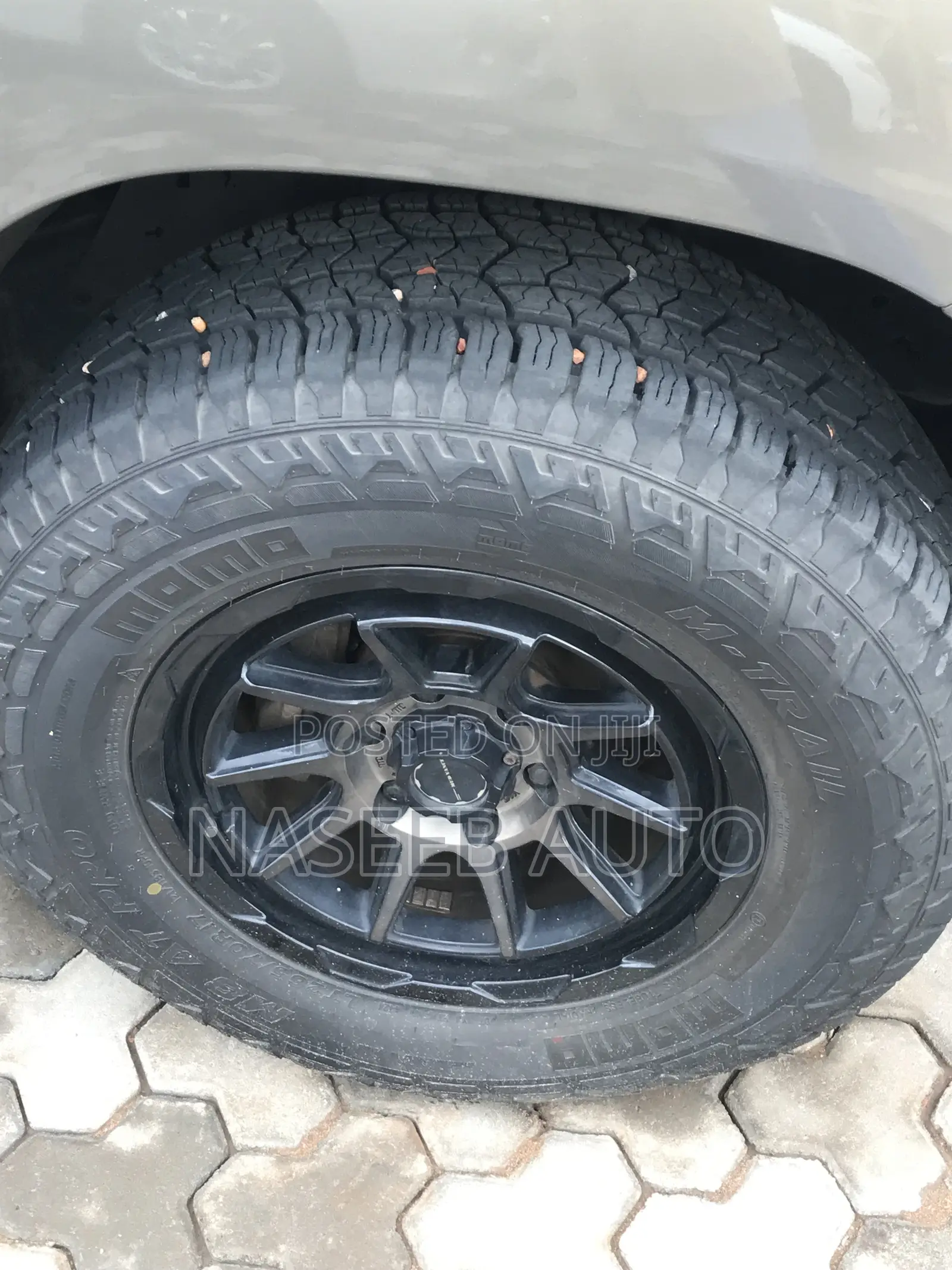 Toyota Hilux 2019 Green