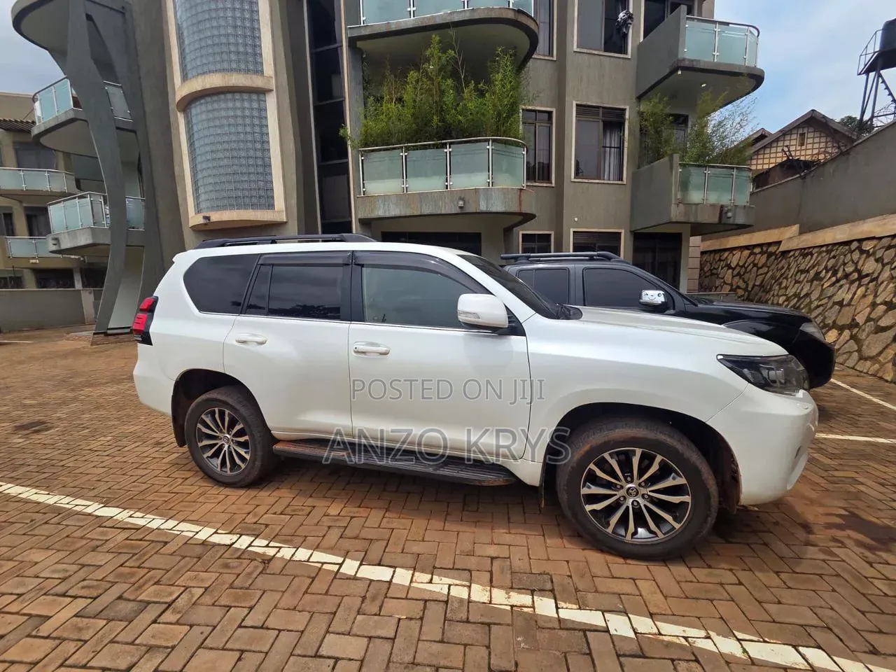 Toyota Landcruiser Tx for Hire