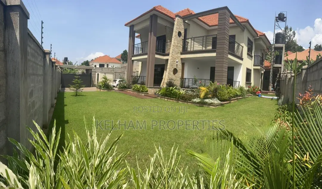Furnished 6bdrm Duplex in Entebbe Seguku, Central Division for rent