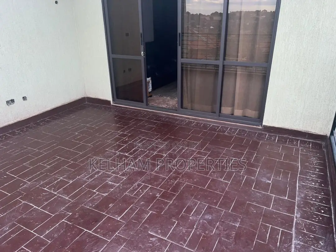 Furnished 6bdrm Duplex in Entebbe Seguku, Central Division for rent