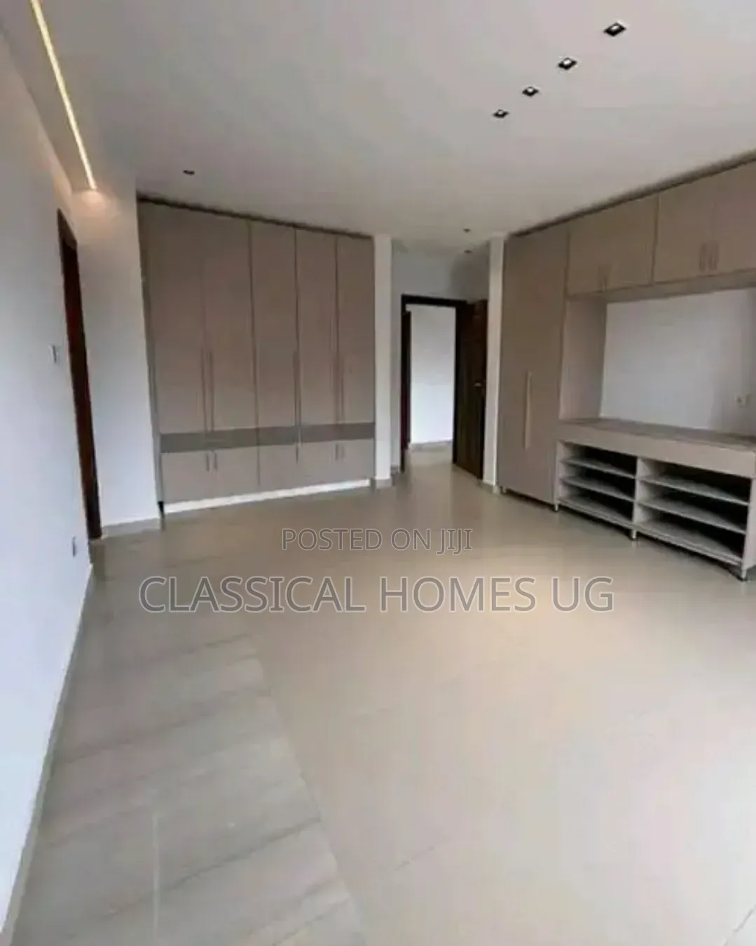 3bdrm Apartment in Lubowa Entebbe Road, Central Division for rent