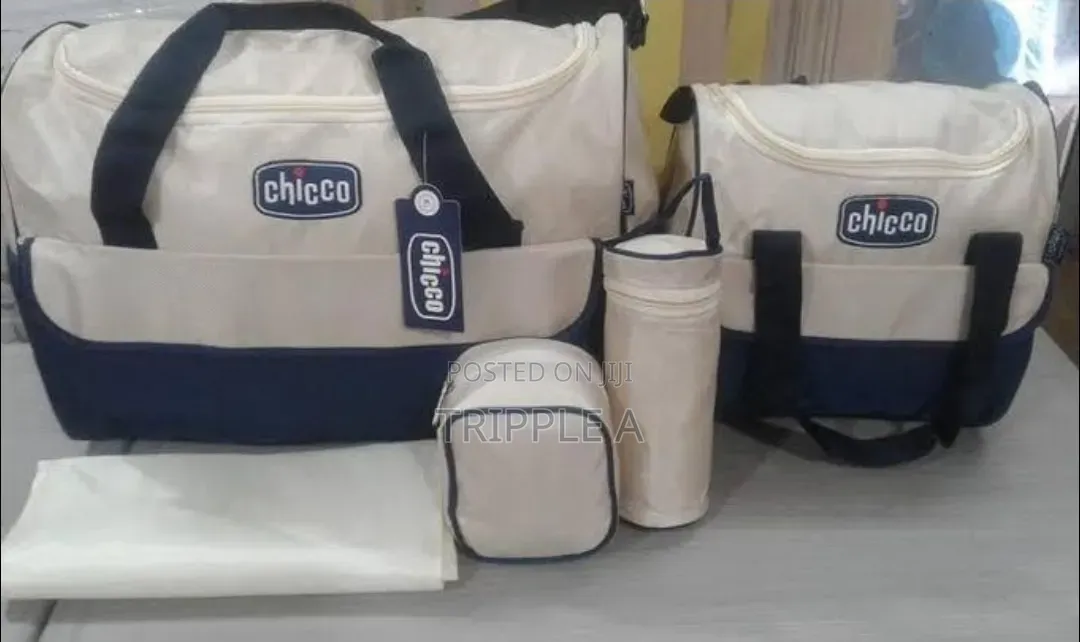Chicco Diaper Bag Set 5 In 1