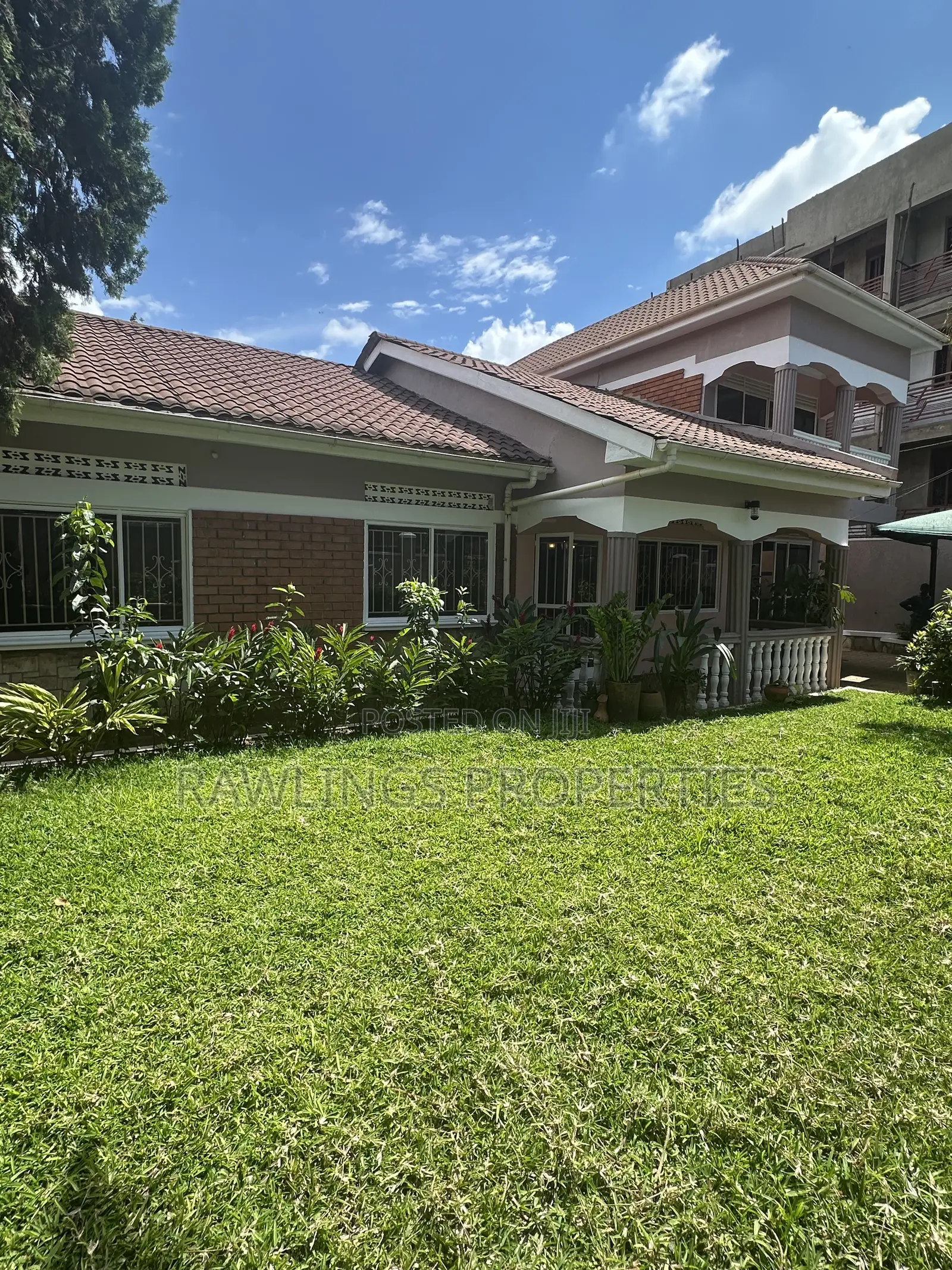 4bdrm Bungalow in Buziga, Makindye for sale