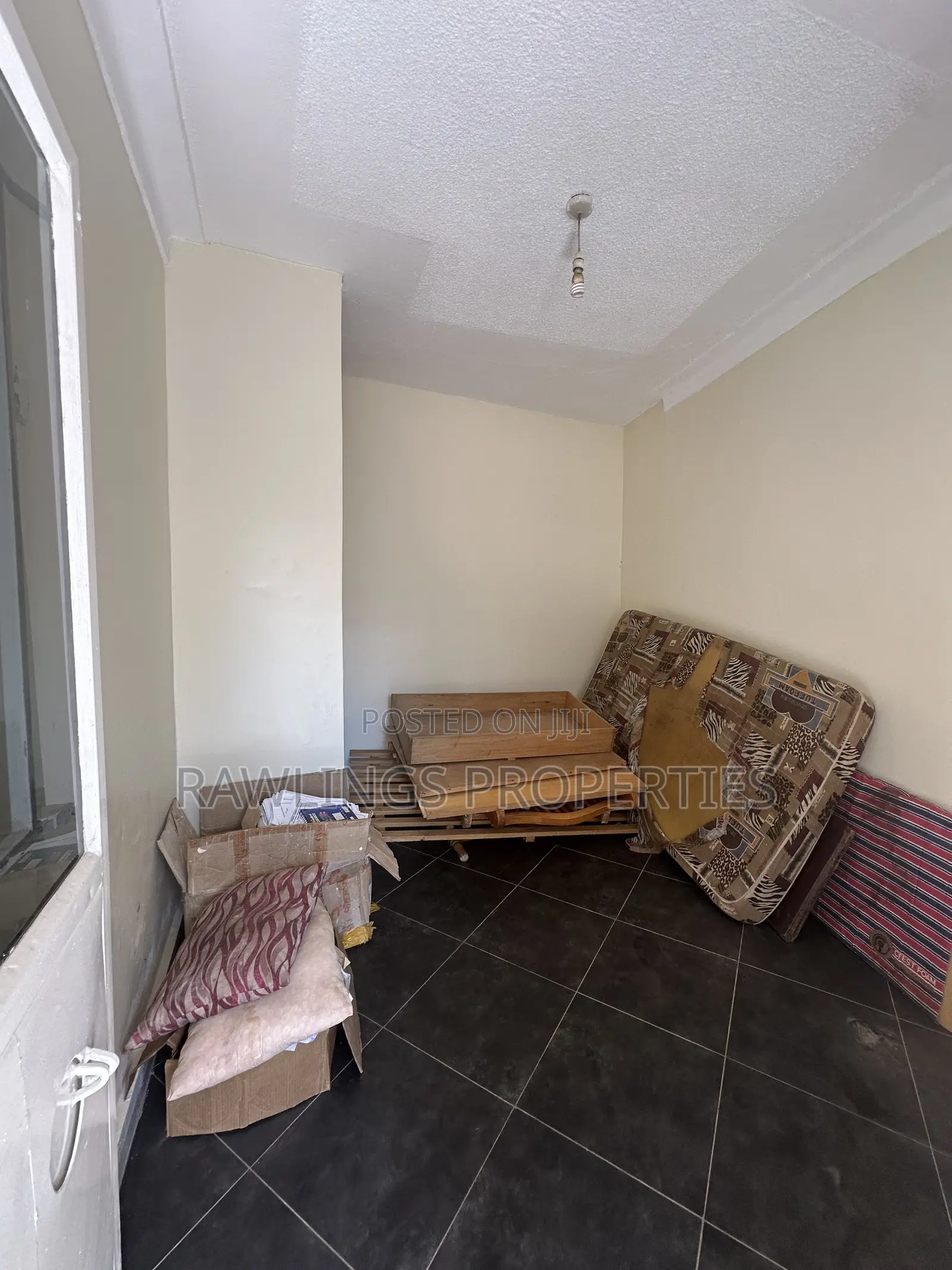 4bdrm Bungalow in Buziga, Makindye for sale