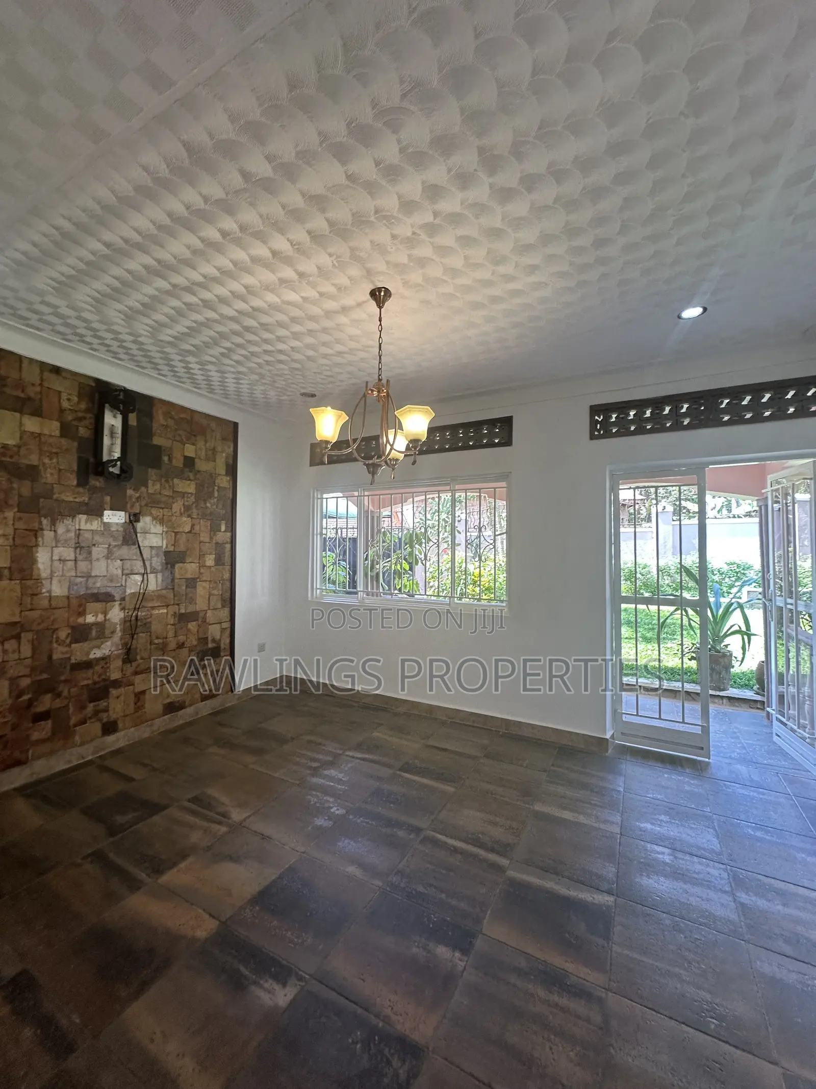 4bdrm Bungalow in Buziga, Makindye for sale