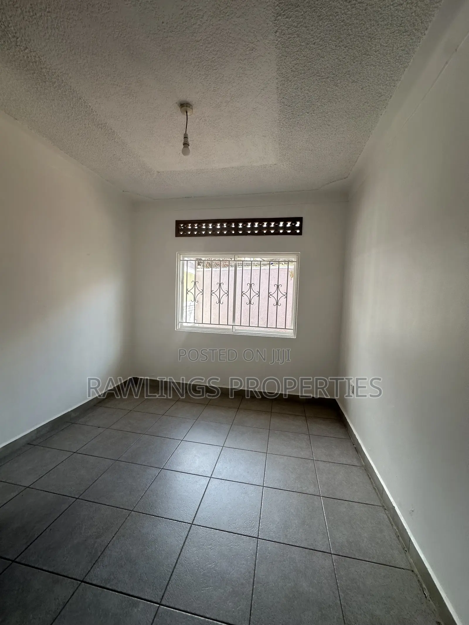 4bdrm Bungalow in Buziga, Makindye for sale