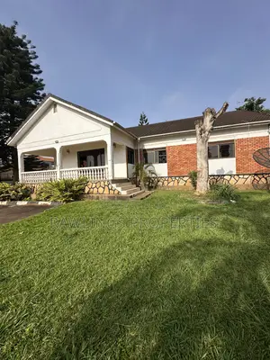 4bdrm Bungalow in Muyenga, Makindye for sale