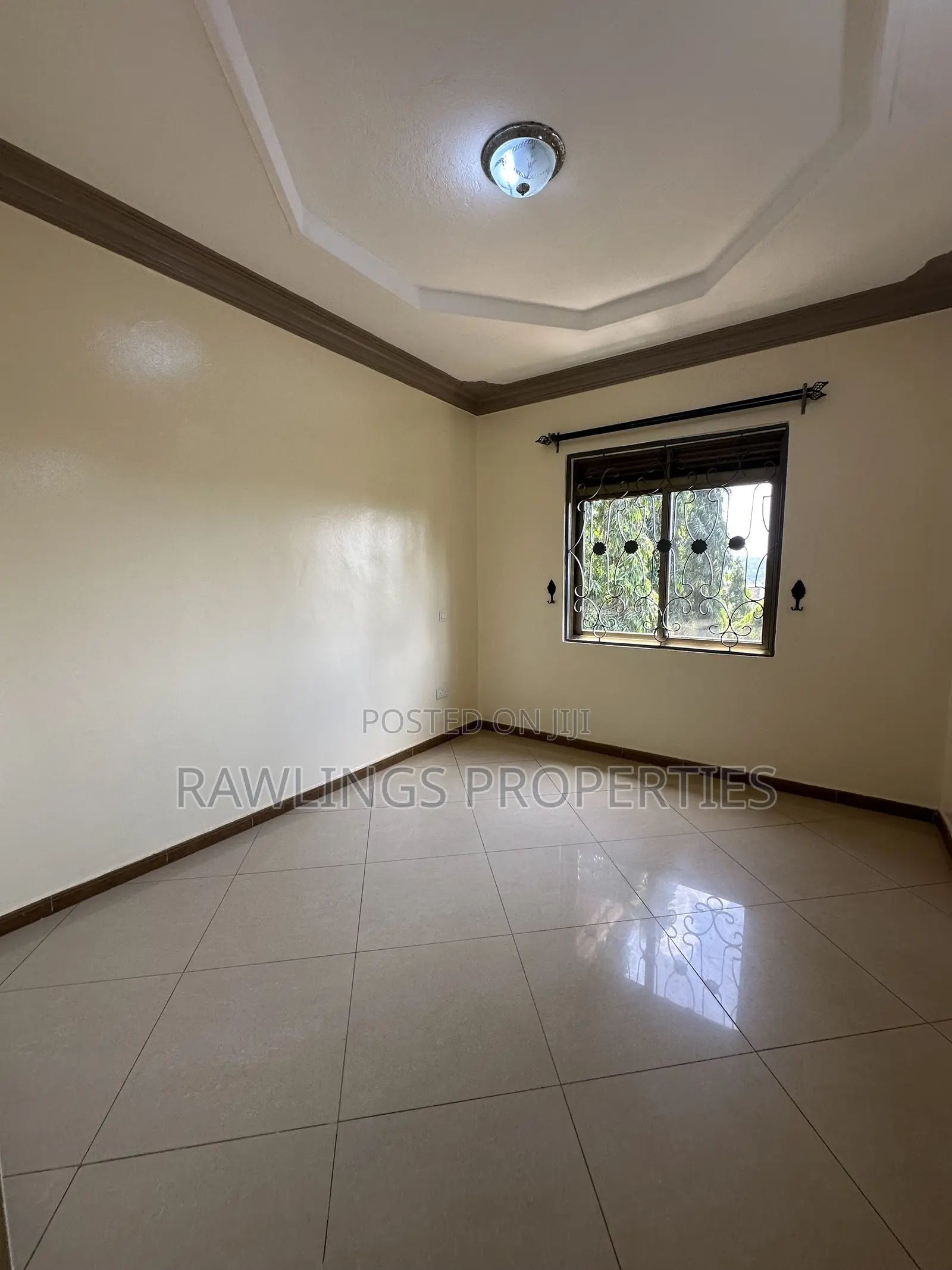 3bdrm Duplex in Bukasa, Makindye for rent